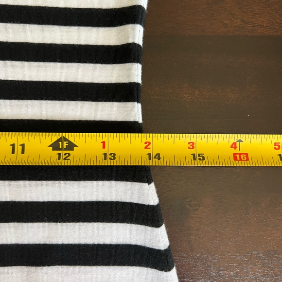 Poet EUC Striped Black and White Cowl Neck 3/4 Sleeve Jersey Tunic Blouse Size M - Picture 6 of 13